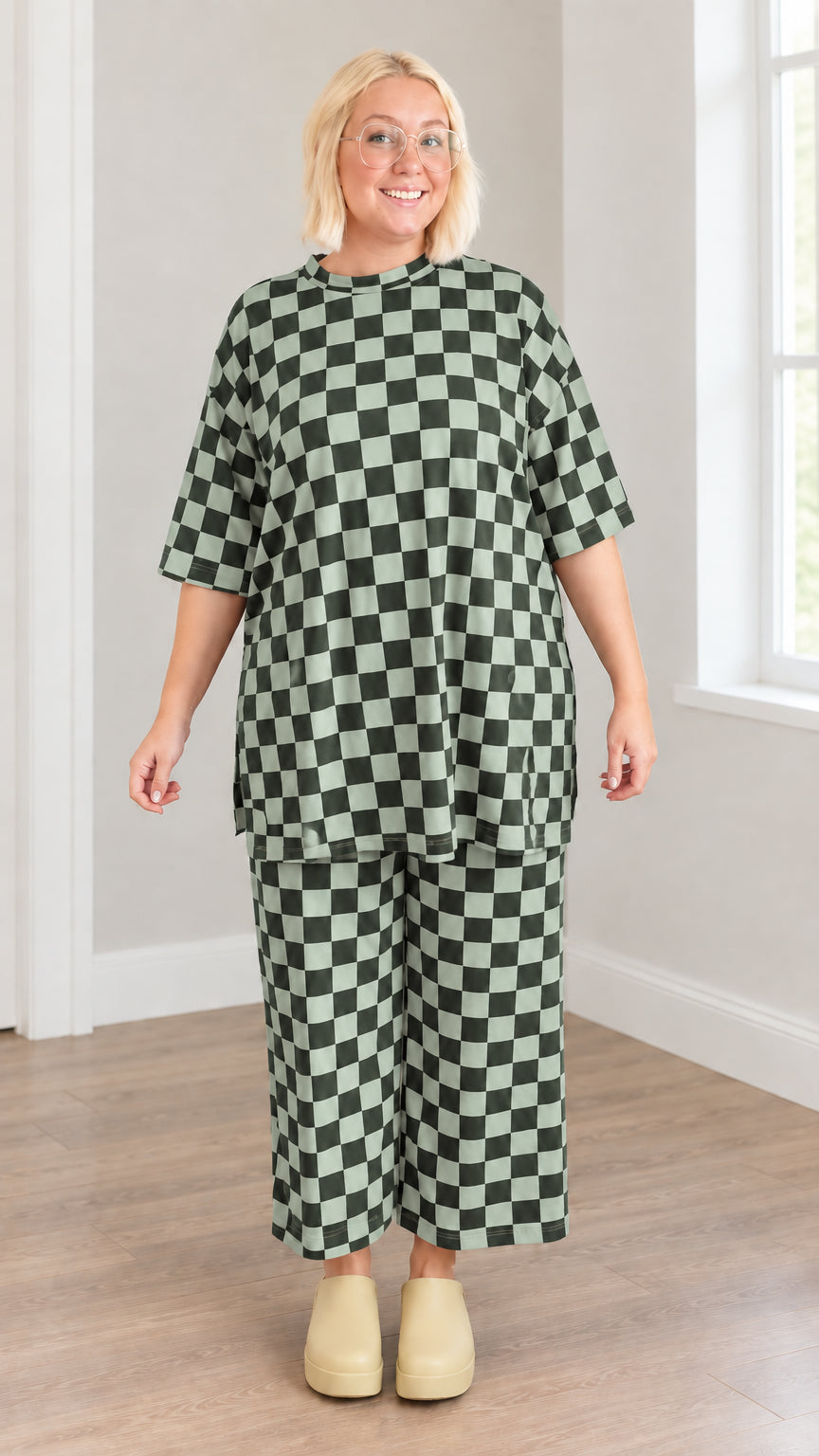 Sage green and white checkered two-piece tunic and wide-leg crop pants set
